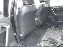 
										2022 Toyota Rav4 full									