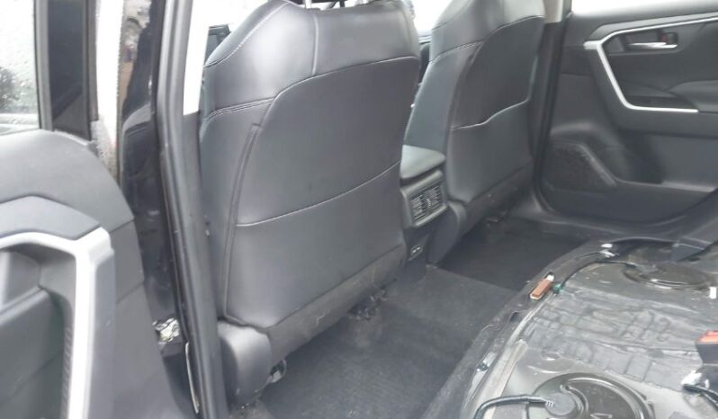 
								2022 Toyota Rav4 full									
