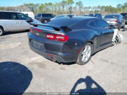 
										2022 Chevrolet Camaro full									