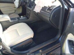 
										2017 Chrysler 300 full									