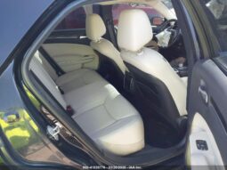 
										2017 Chrysler 300 full									