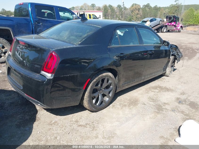 2022 Chrysler 300