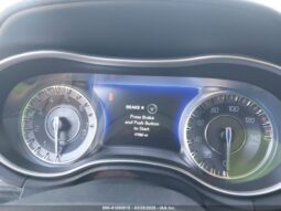 
										2022 Chrysler 300 full									