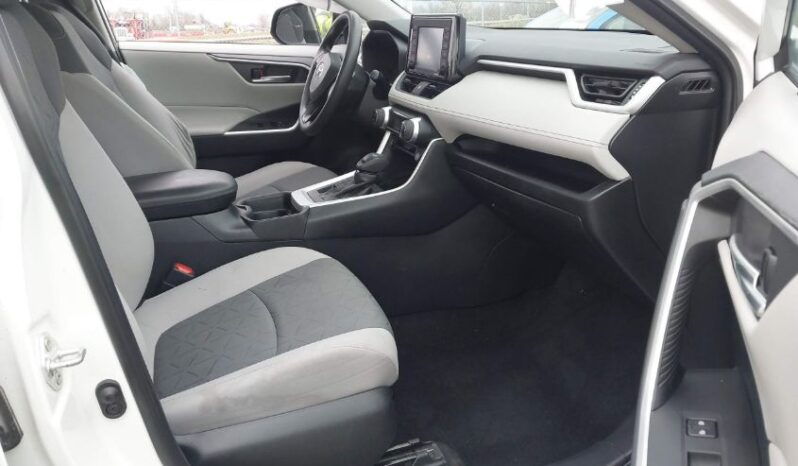 
								2021 Toyota Rav4 full									