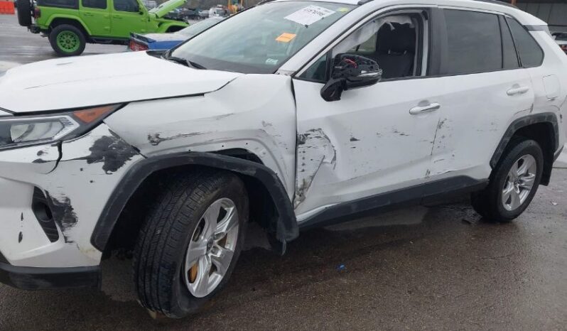 
								2021 Toyota Rav4 full									