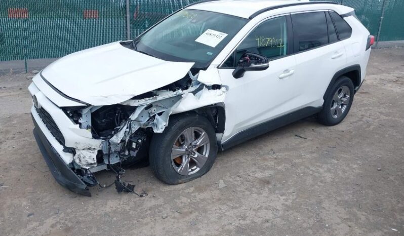 
								2024 Toyota Rav4 full									