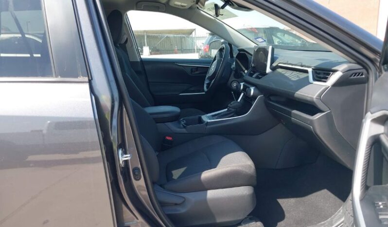 
								2024 Toyota Rav4 full									
