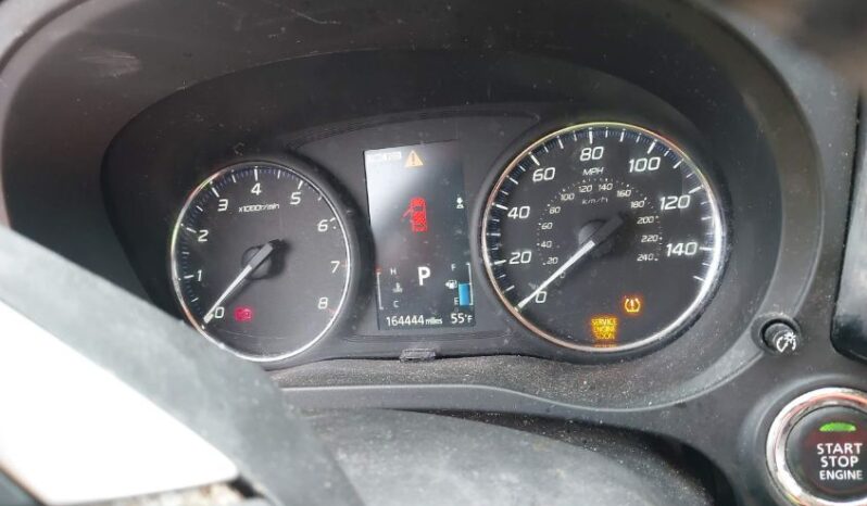 
								2014 Mitsubishi Outlander full									