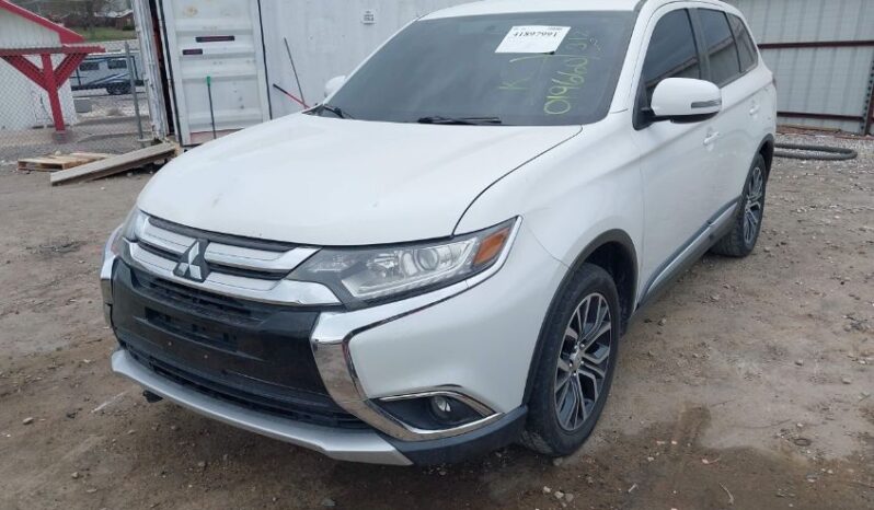 
								2017 Mitsubishi Outlander full									