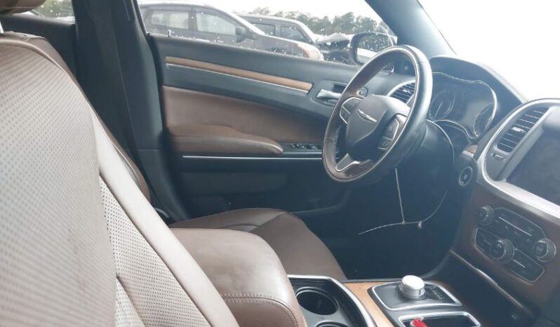 
								2020 Chrysler 300 full									