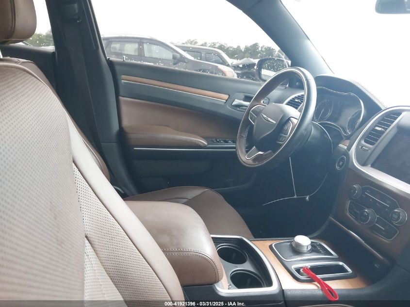 2020 Chrysler 300