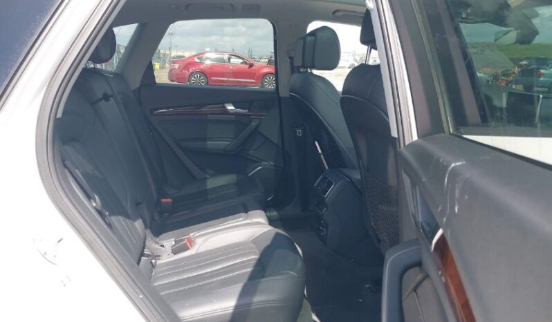 
								2018 Audi Q5 full									