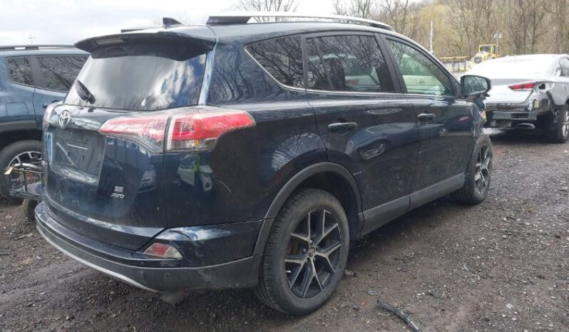 
								2017 Toyota Rav4 full									