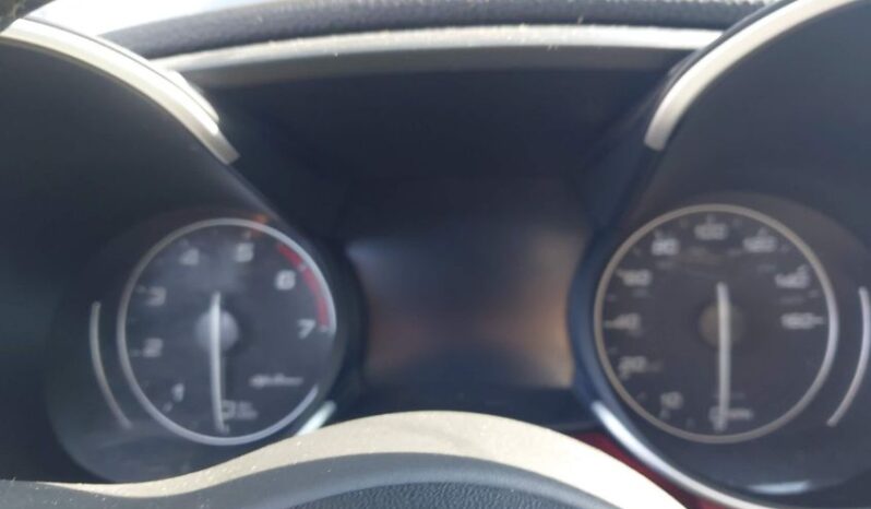 
								2019 Alfa romeo Giulia full									