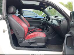 
										2013 Volkswagen Beetle full									