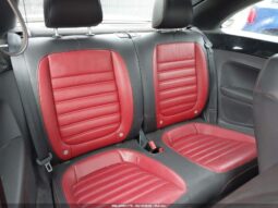 
										2013 Volkswagen Beetle full									