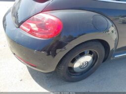
										2015 Volkswagen Beetle full									