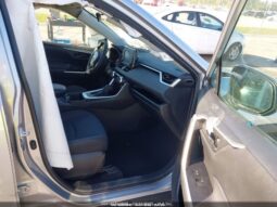 
										2022 Toyota Rav4 full									