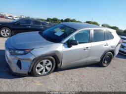 
										2022 Toyota Rav4 full									
