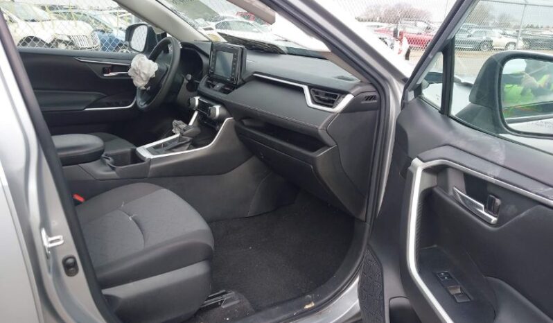 
								2022 Toyota Rav4 full									