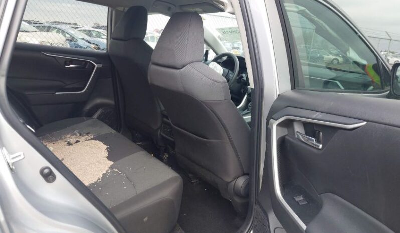 
								2022 Toyota Rav4 full									