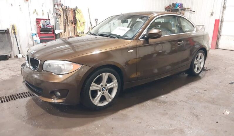 
								2012 BMW 1 series full									