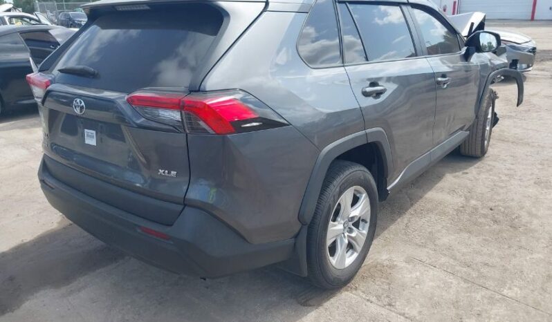 
								2021 Toyota Rav4 full									