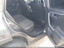 
										2021 Toyota Rav4 full									