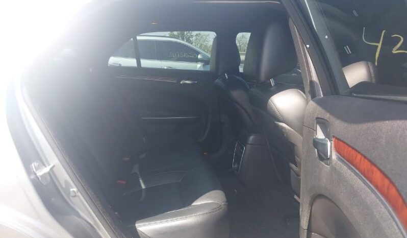 
								2013 Chrysler 300 full									