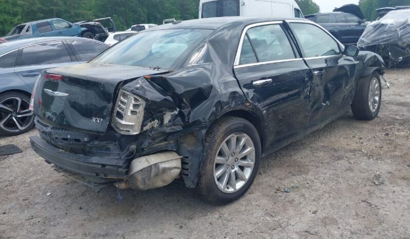 
								2012 Chrysler 300 full									