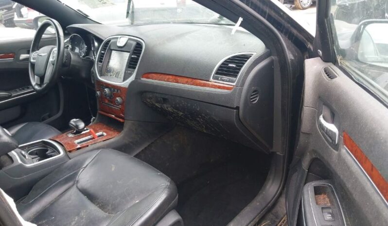 
								2012 Chrysler 300 full									