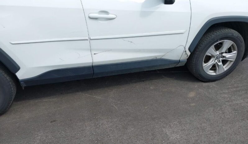 
								2020 Toyota Rav4 full									