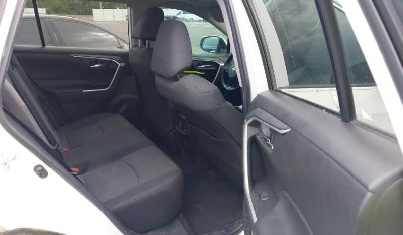 
								2020 Toyota Rav4 full									