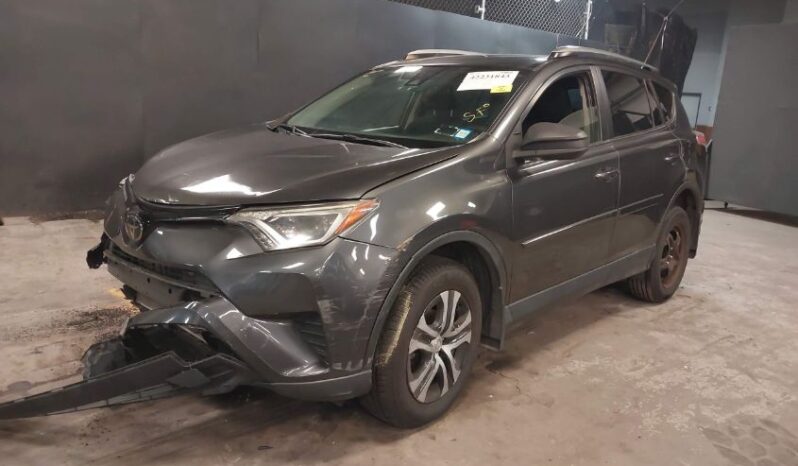 
								2018 Toyota Rav4 full									