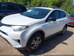 
										2018 Toyota Rav4 full									