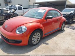 
										2016 Volkswagen Beetle full									