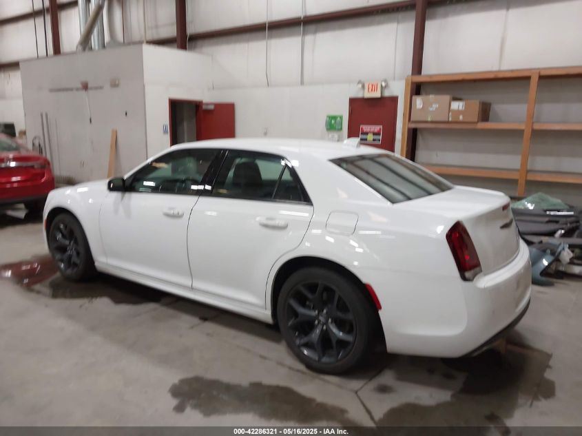 2022 Chrysler 300