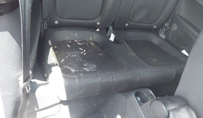 
								2014 Volkswagen Beetle full									