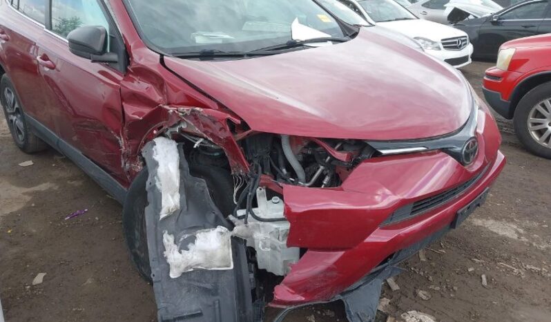 
								2018 Toyota Rav4 full									