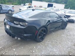 
										2021 Chevrolet Camaro full									