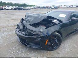 
										2021 Chevrolet Camaro full									