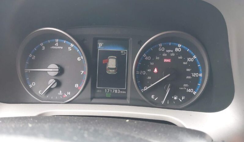 
								2017 Toyota Rav4 full									