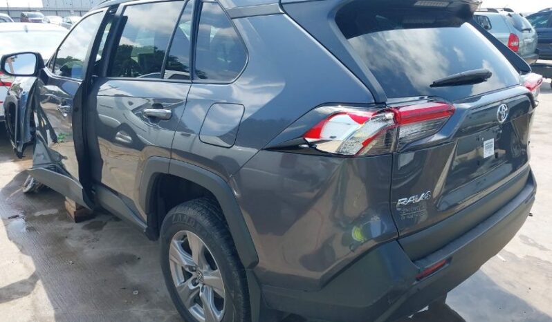 
								2024 Toyota Rav4 full									