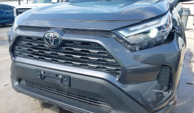 
								2024 Toyota Rav4 full									