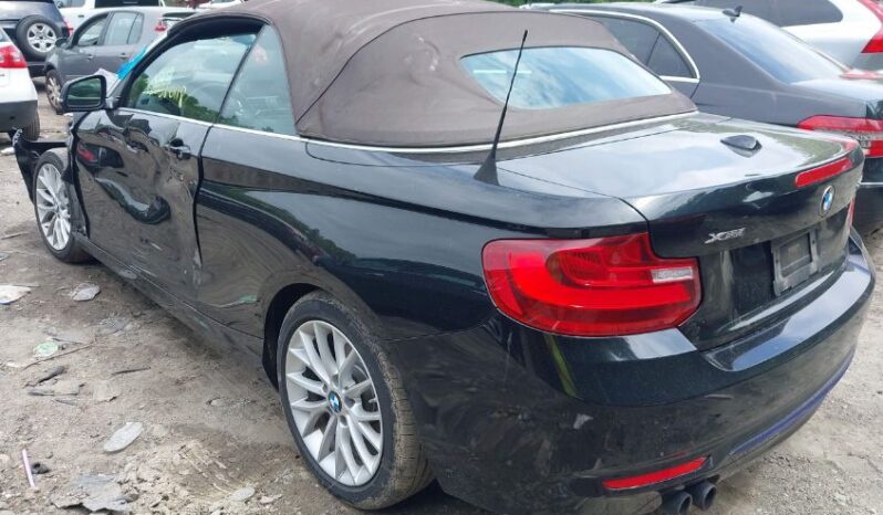 
								2016 BMW 2 series full									