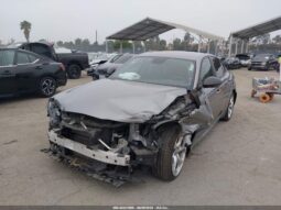 
										2019 Alfa romeo Giulia full									