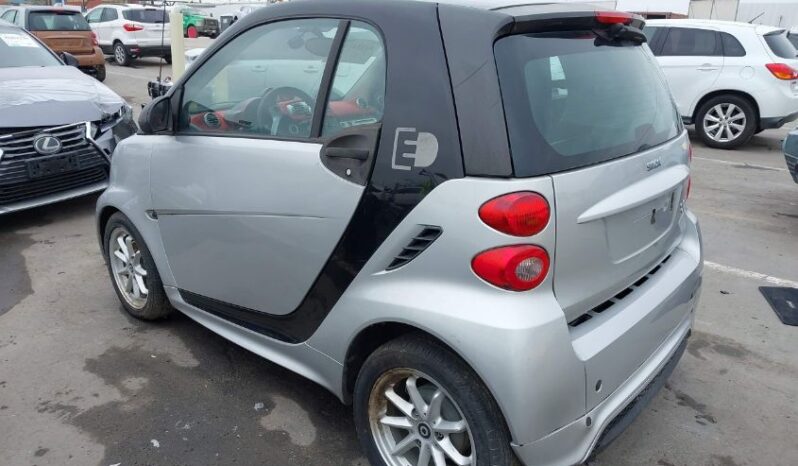 
								2015 Smart Fortwo full									