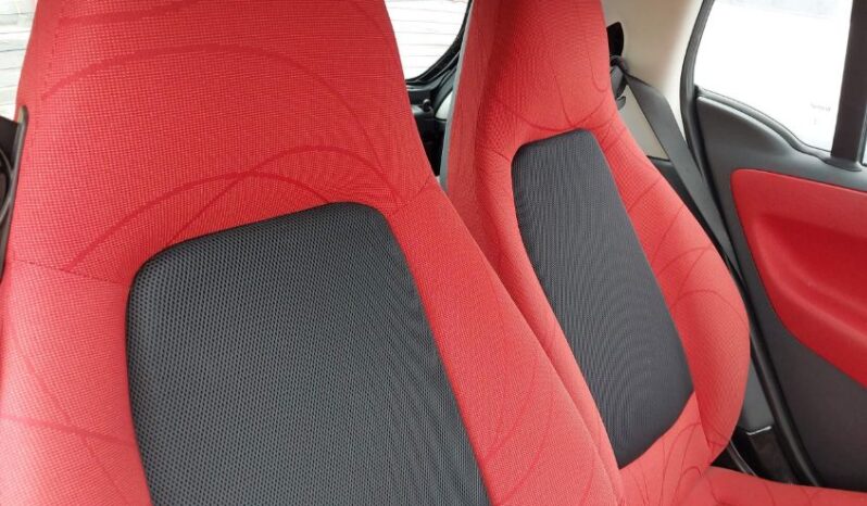 
								2015 Smart Fortwo full									