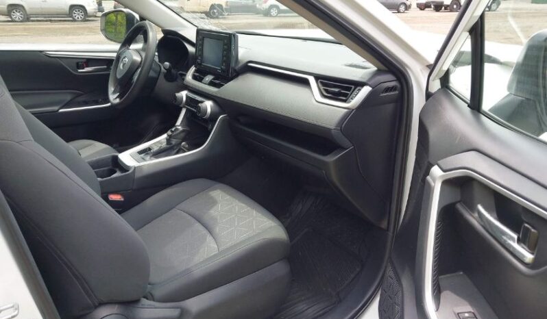 
								2021 Toyota Rav4 full									