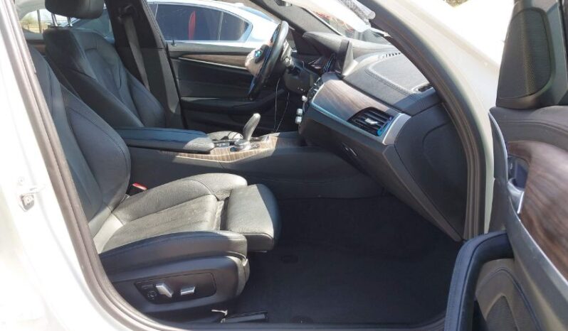
								2018 BMW 530e full									